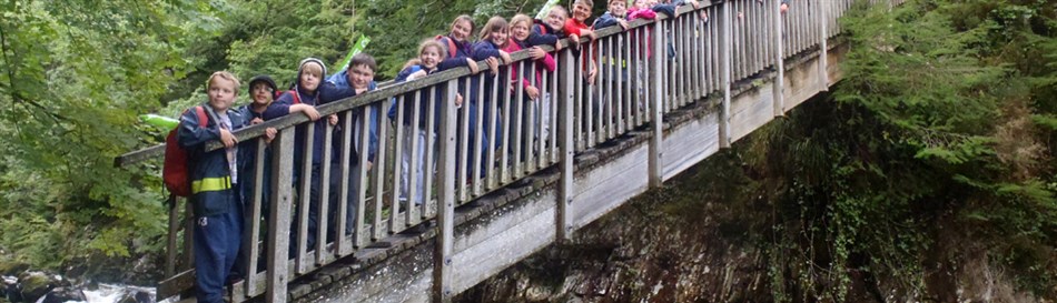 Curriculum sessions and school field trips in Snowdonia