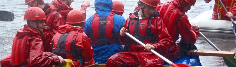 Raft building outdoor challenge Snowdonia